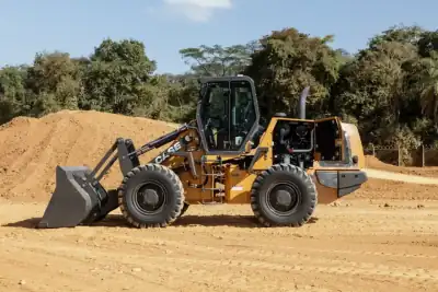 CASE W20G em operação